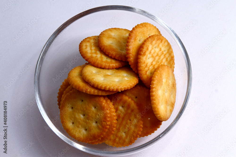 Bowl of cheese crackers Bowl of cheese crackers