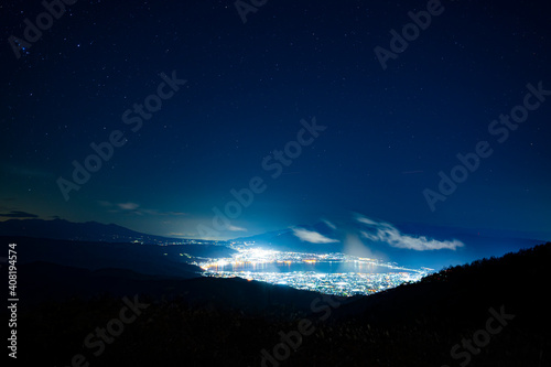 長野県 高ボッチ高原から見た諏訪湖の夜景 諏訪・岡谷
