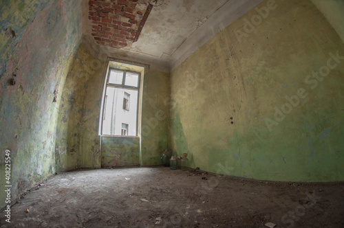 Abandoned Lejb Osnos’ tenement © Arkadiusz