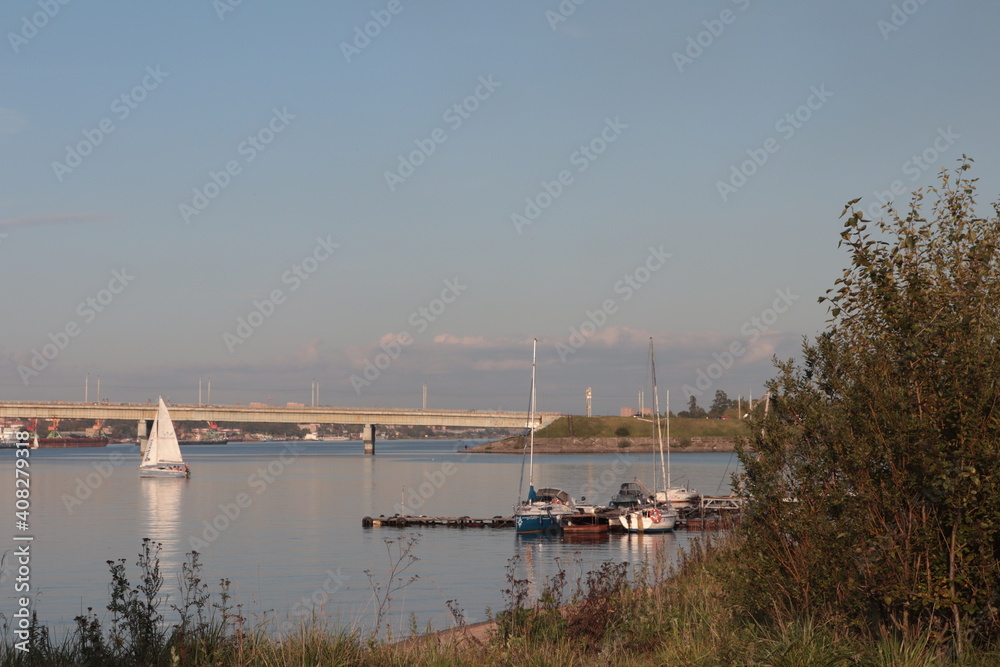 Fototapeta premium boats on the river