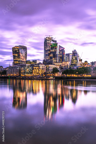 London skyline at sunrise © Maxim Morales