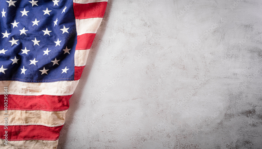 Obraz premium Happy presidents day concept with flag of the United States on old stone background.