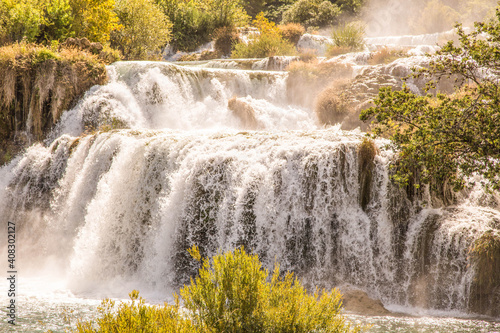 tosender Wasserfall photo