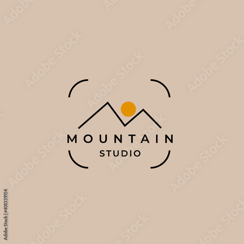 mountain studio logo