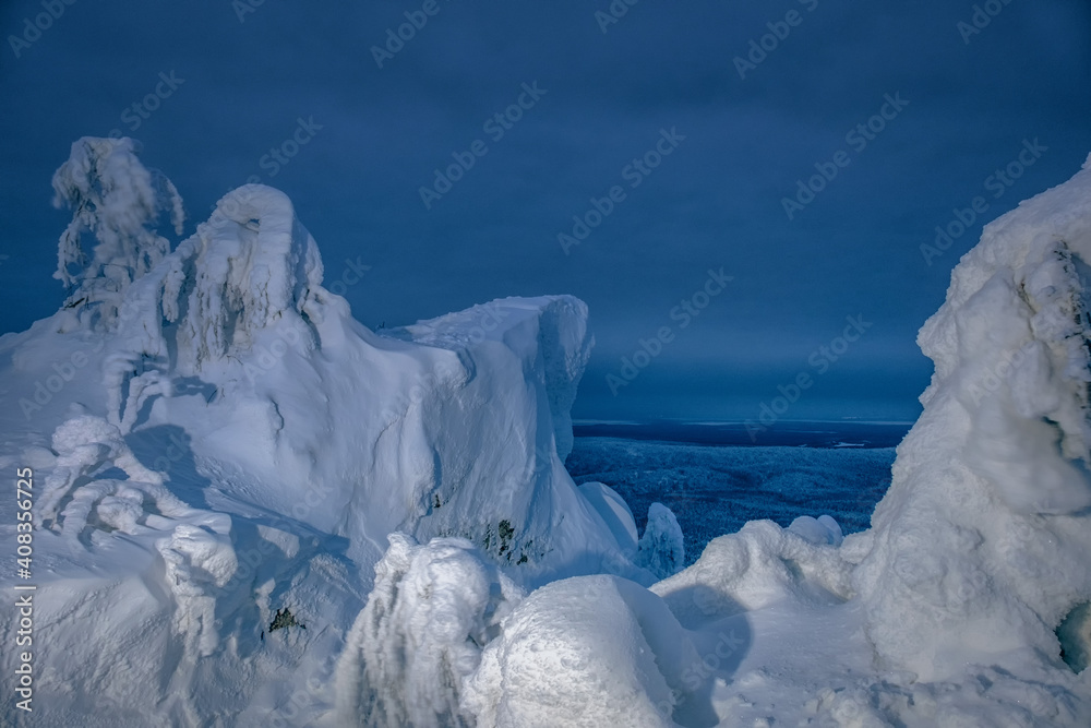 The kingdom of cold on the white rocks of Polyud. The kingdom of cold on the white rocks of Polyud.