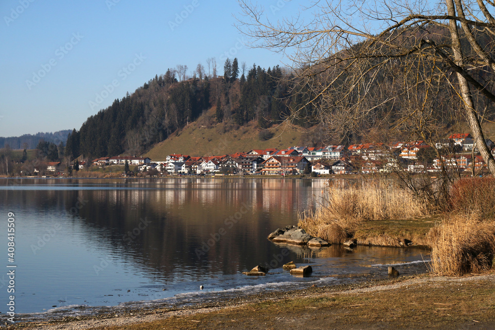 Lake And Village Hopfen