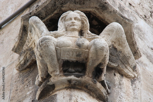Detalle Castillo Valencia.