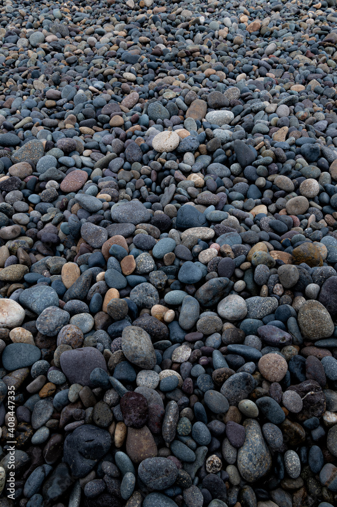 Rocas en playa chilena. Rocas en playa chilena.