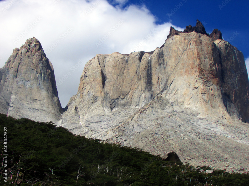 Cuernos del Paine, Valle del Francés,  Torres del Paine, Patagonia, Chile 