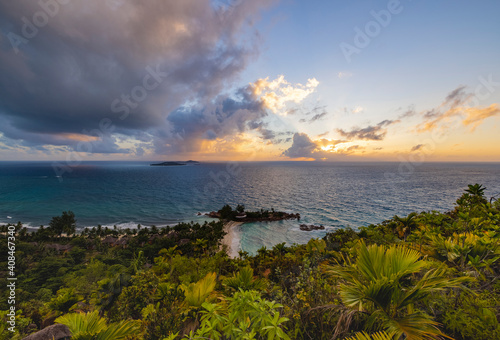 Fototapeta Naklejka Na Ścianę i Meble -  Sunset view over Pointe Ste Marie on the west coast of Praslin Island in the Seychelles