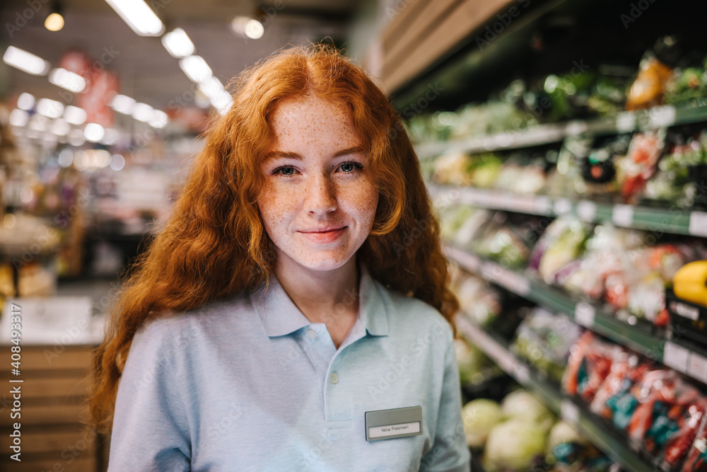 Woman on holiday job at grocery store Woman on holiday job at grocery store