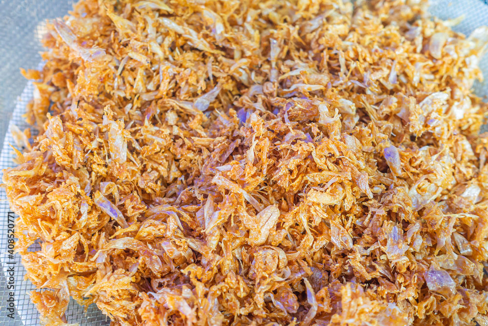 Fried garlic for decoration on topping foods. Close-up photo Fried garlic for decoration on topping foods. Close-up photo