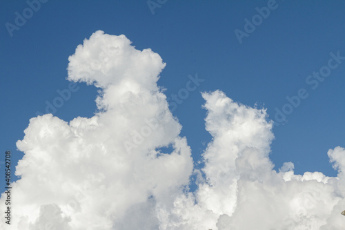Detalhe de nuvens em céu de Guarani, estado de Minas Gerais, Brasil