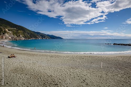 Fototapeta Naklejka Na Ścianę i Meble -  Beautiful seascape. Monterosso al Mare, a coastal village and resort in Cinque Terre, Italy