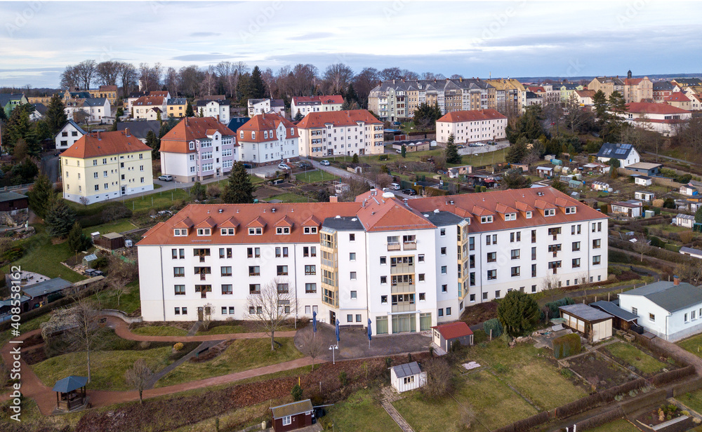 Fototapeta premium Luftaufnahme vom Pflegeheim Sonnenblick Jahnstraße in Leisnig