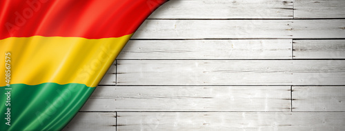 Tableau sur toile Bolivian flag on old white wall banner
