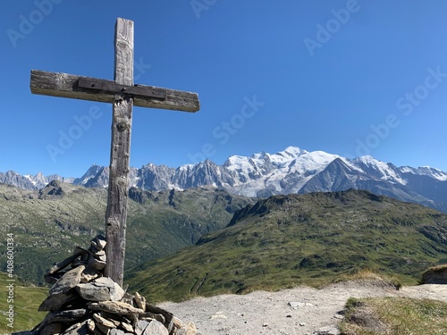 cross in the mountains photo