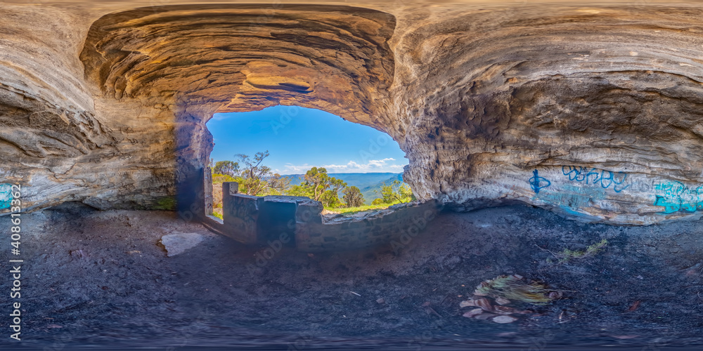 Spherical 360 panorama photograph of the Jamison Valley from Kings Tableland