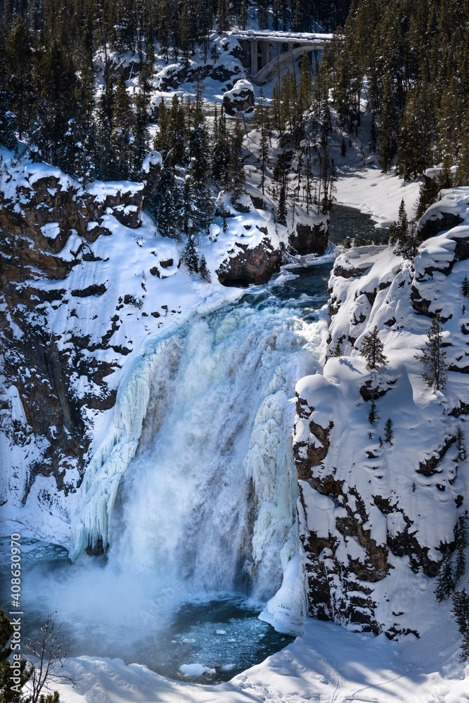 Obraz premium Yellowstone Upper Falls Frozen
