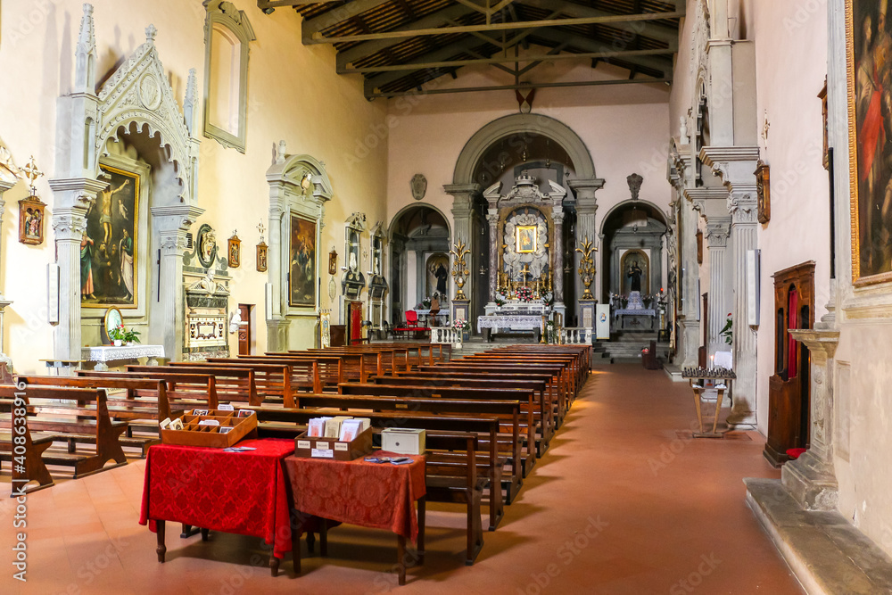 Volterra, Italy. Beautiful interiors of catholic church (Chiesa di San Francesco) in Volterra.