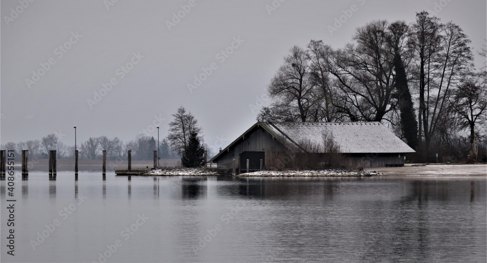 Obraz premium Chiemsee im Winter
