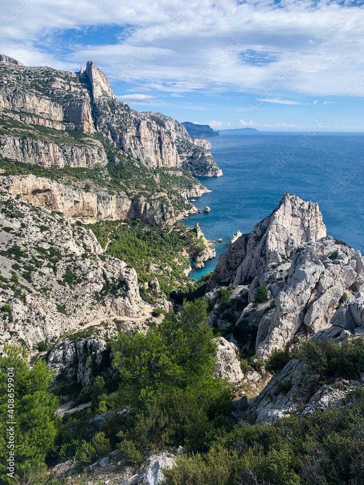 Naklejka premium view from the cliff