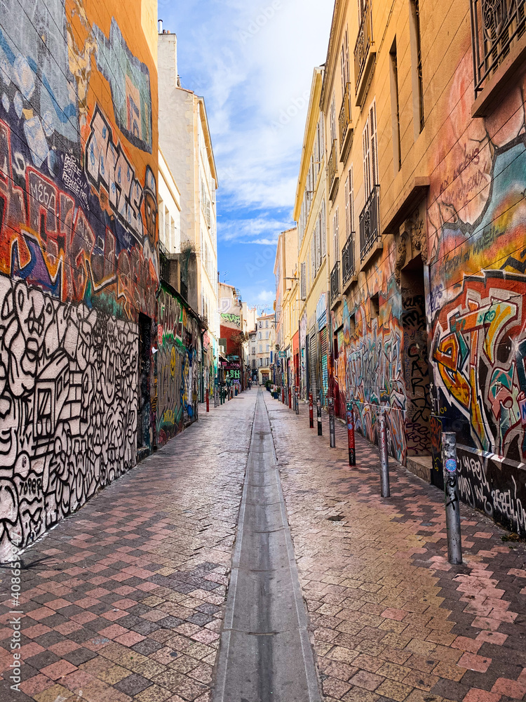 Fototapeta premium narrow street