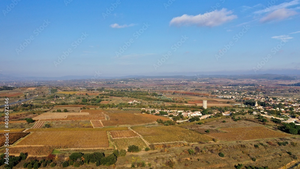 survol des vignes dans le sud de la France