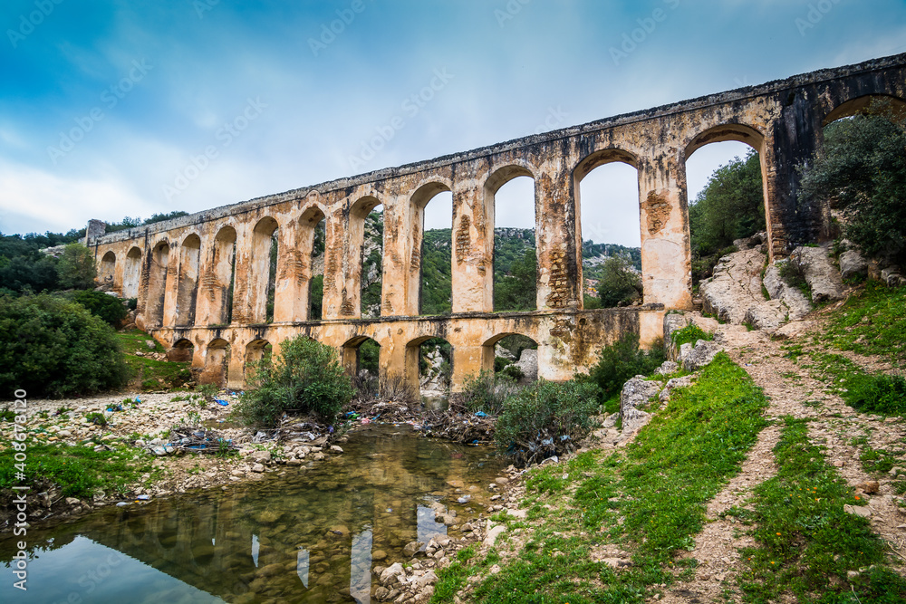 Ancient Haroune Aqueduct hidden in the hills near Moulay Idriss Zerhoun on river 