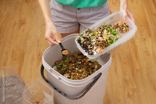 Making Bokashi compost with food scraps -1