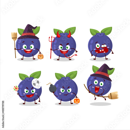 Fototapeta Naklejka Na Ścianę i Meble -  Halloween expression emoticons with cartoon character of new blueberry