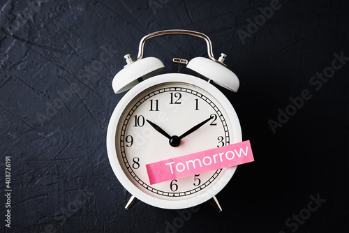 Φωτογραφία Procrastination, delay and postpone concept