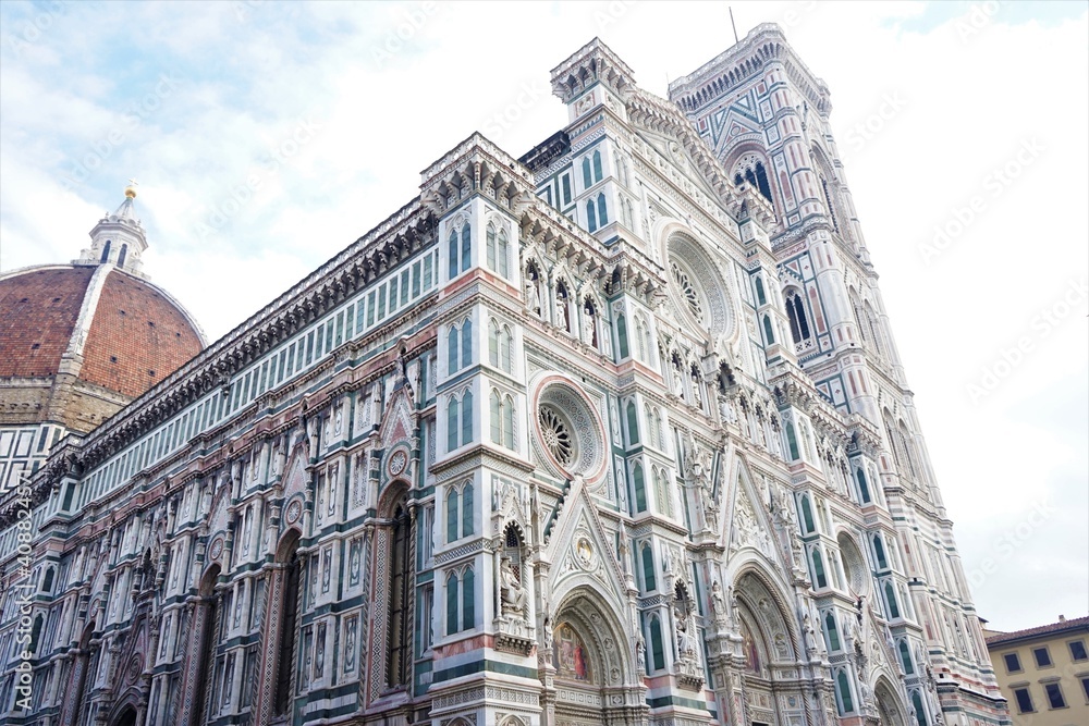 Dome and Cathedral of Florence in Italy aka Cattedrale di Santa Maria del Fiore - サンタ・マリア・デル・フィオーレ大聖堂 イタリア フィレンツェ ドゥオモ