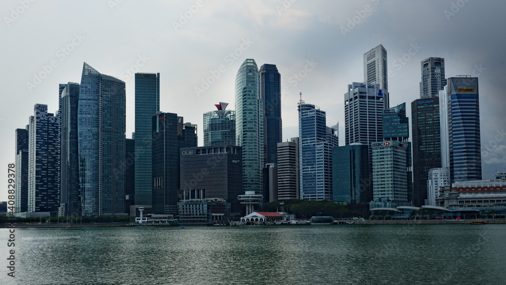 Nowoczesne miasto, drapacze chmur w Singapurze