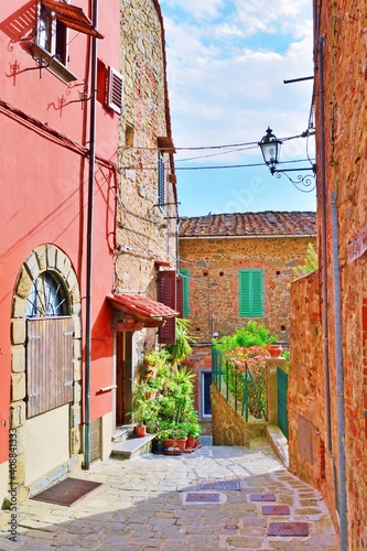 Fototapeta Naklejka Na Ścianę i Meble -  alley in the Tuscan village of Montecatini Alto in the province of Pistoia, Italy