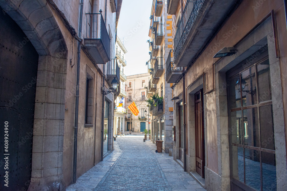 Obraz premium view on a street of the medieval city of Girona, Catalonia, Spain