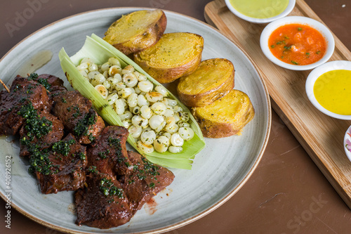 Comida peruana, criolla.