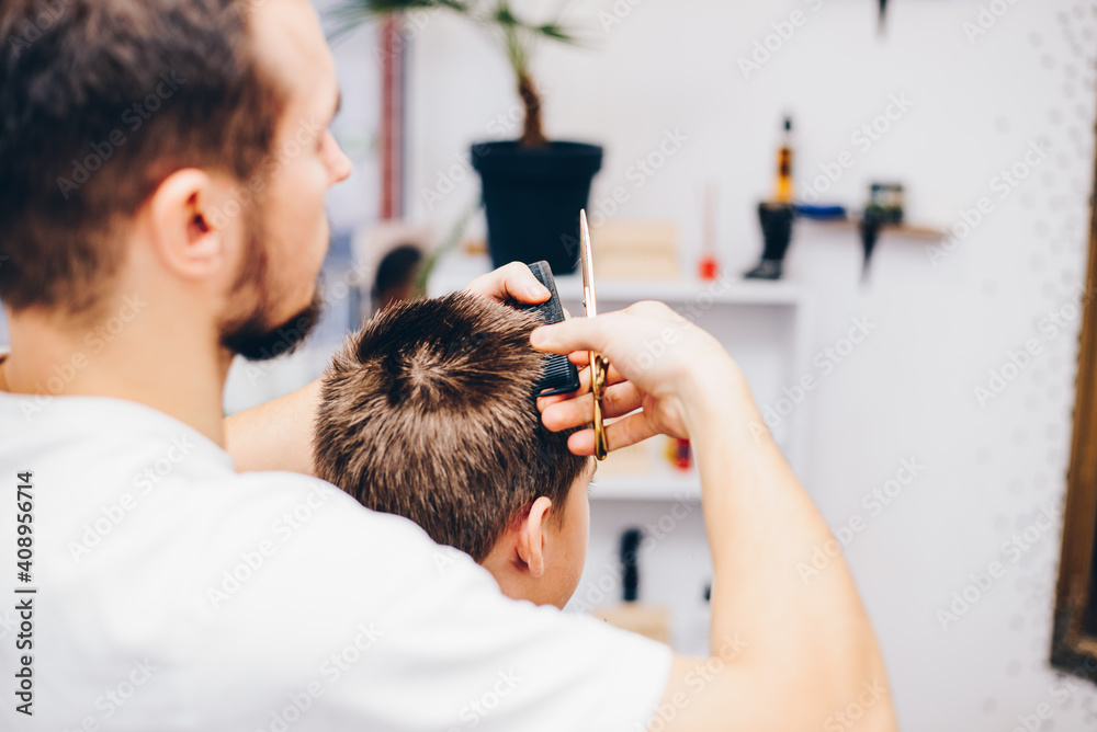 barber cutting hair barber cutting hair