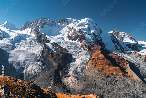Fototapeta Naklejka Na Ścianę i Meble -  Matterhorn view