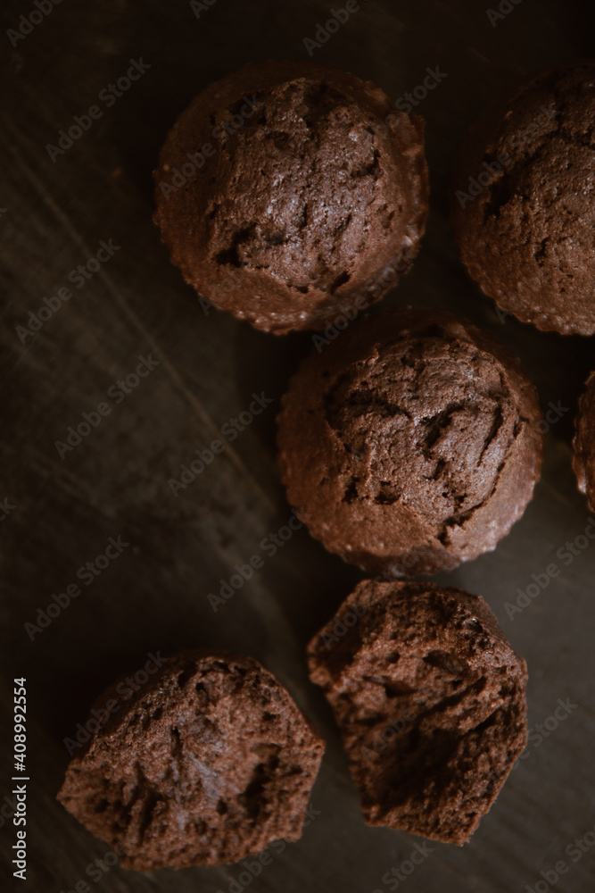 Fototapeta premium chocolate cookies on a plate