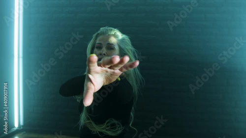 biutiful blond girl dancing 