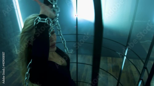 biutiful blond girl dancing 