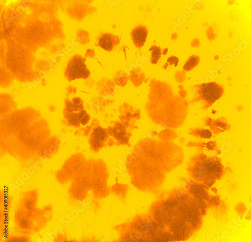 Abstract Dye. Hippie Swirl Pattern. Yellow Color Print. Psychedelic Old Design. Tie-Dye Circular Kaleidoscope. Spiral Light Paint. Artistic Texture. Batik Dress. Orange Circle Abstract Dye.