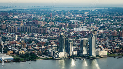 Fototapeta Naklejka Na Ścianę i Meble -  New York City. Wonderful panoramic aerial view of Manhattan Midtown Skyscrapers
