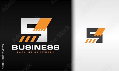 initial S excavator logo
