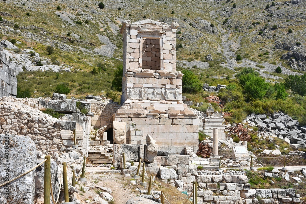 Ruins of ancient temple in Sagalassos, Turkey. Ruined roman city of Sagalassos in Aglasun Burdur. 