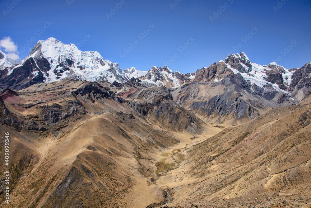 Beautiful views of Yerupajá on the Cordillera Huayhuash circuit, Ancash, Peru