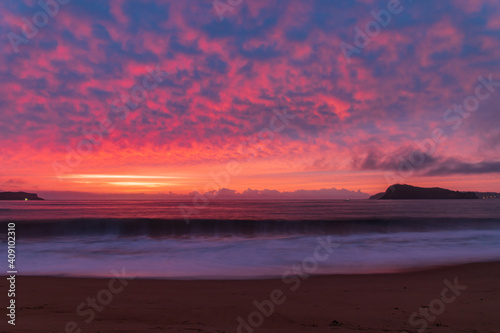 High Cloud Colours Up for Sunrise Solstice at the Seaside