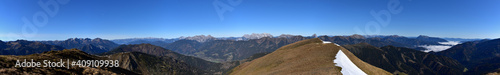 Panorama am Himmeleck über die Niederen Tauern, Eisenerzer Alpen, Gesäuse und Hochschwab in der Steiermark, Österreich