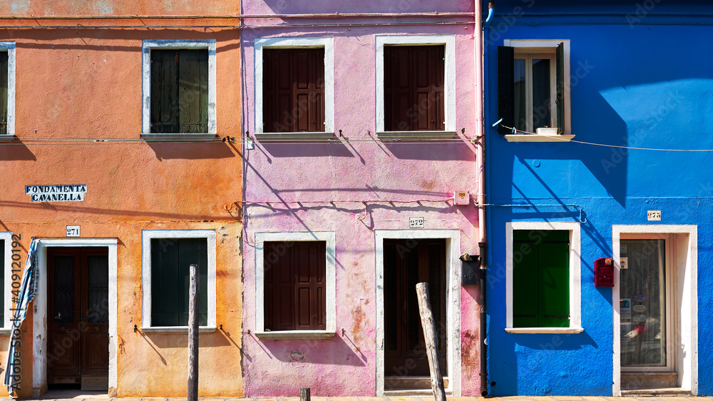 Burano Venice colorful houses